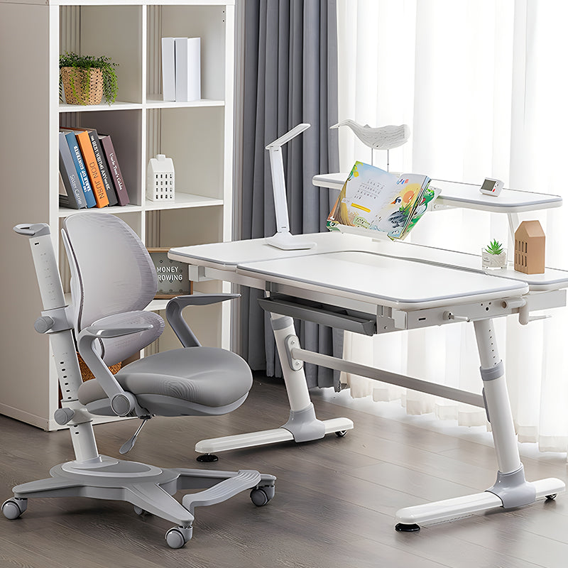 Children's Table & Chair