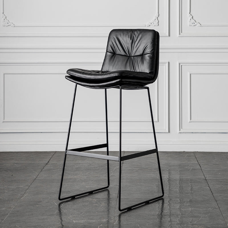 Bar Chair Modern Upholstered Bar Stool with Fabric or Leather Cushion Black Metal Sled Legs Fixed Height Counter Bar Stool for Home Bar Kitchen Island Pub Living Room Home Decor