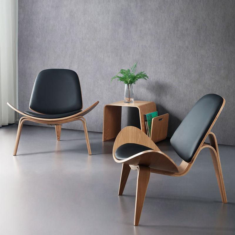 Modern Wooden Lounge Chair with Blue Leather - Sculptural Design for Living Room